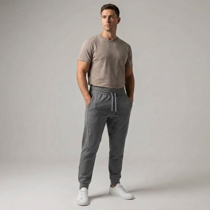 Komfortable Herren Jogginghose Austin, vielseitig kombinierbar für Sport, Freizeit und Entspannung.