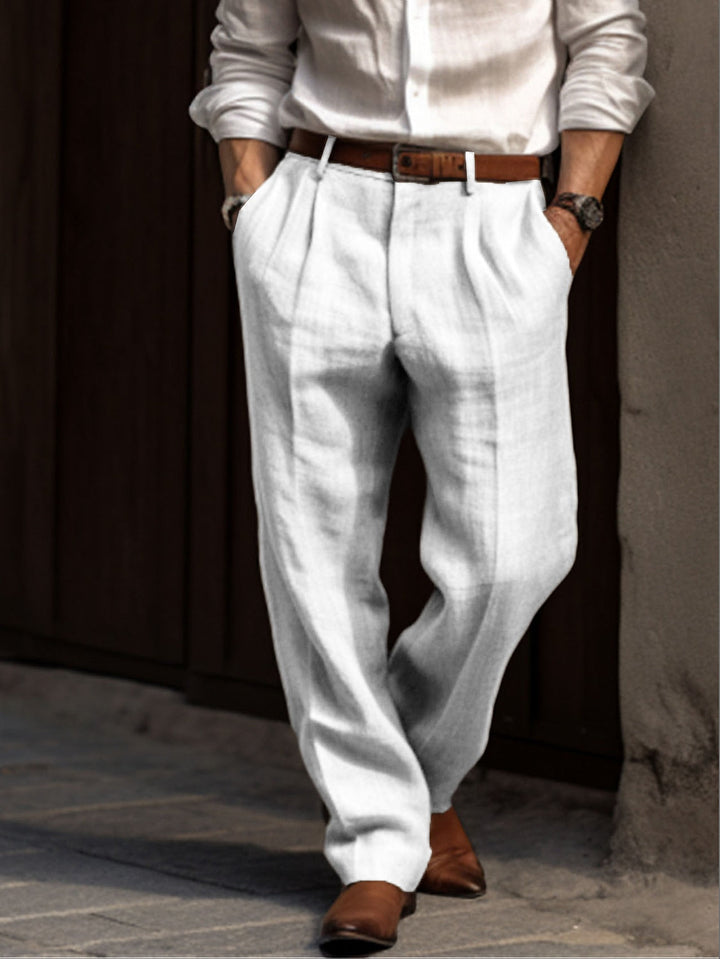 Modische Herren Plissee Stoffhose, zeitlos elegant, mit Komfort für den ganzen Tag.