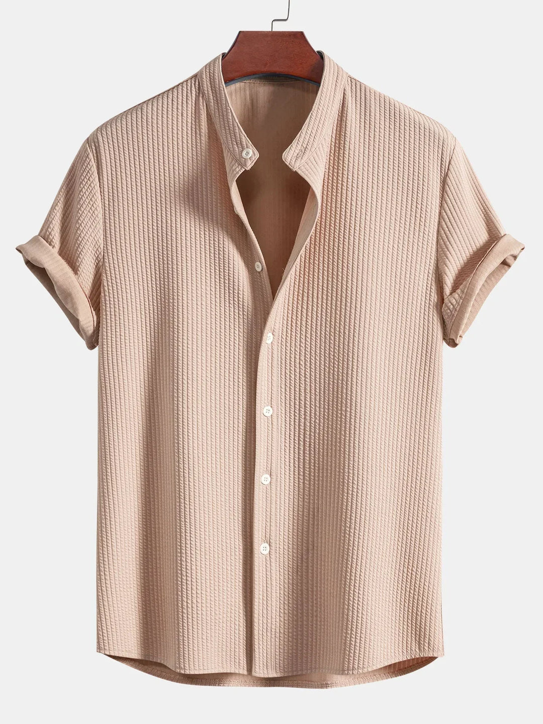Stilvolles Herren Polo Shirt mit Stehkragen, ideal für Business Casual und elegante Freizeitlooks.