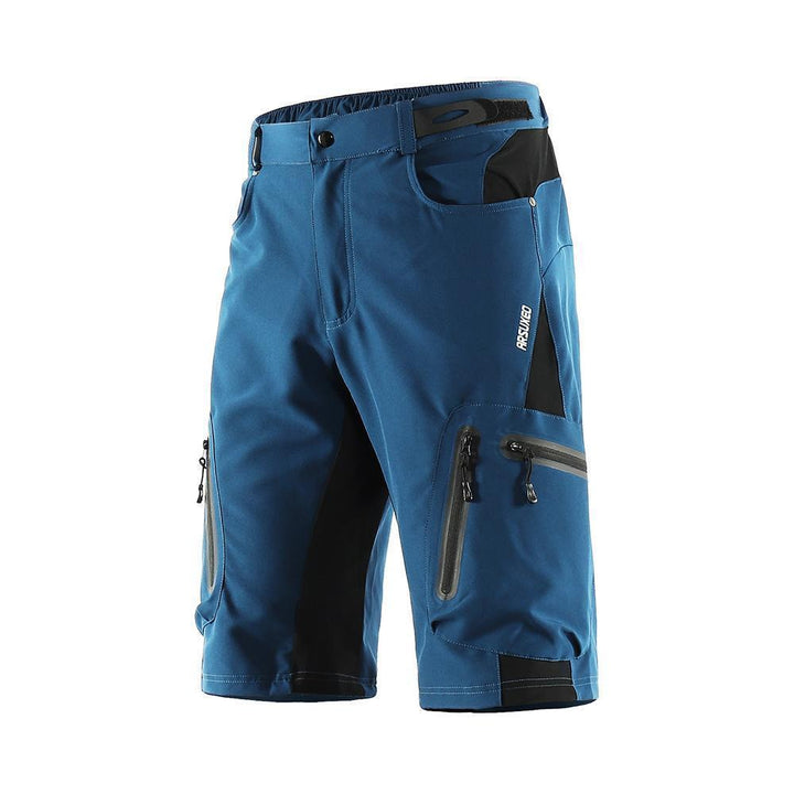 Funktionelle Herrenshorts, ideal für Outdoor-Abenteuer. Robuste Radhose mit Taschen.