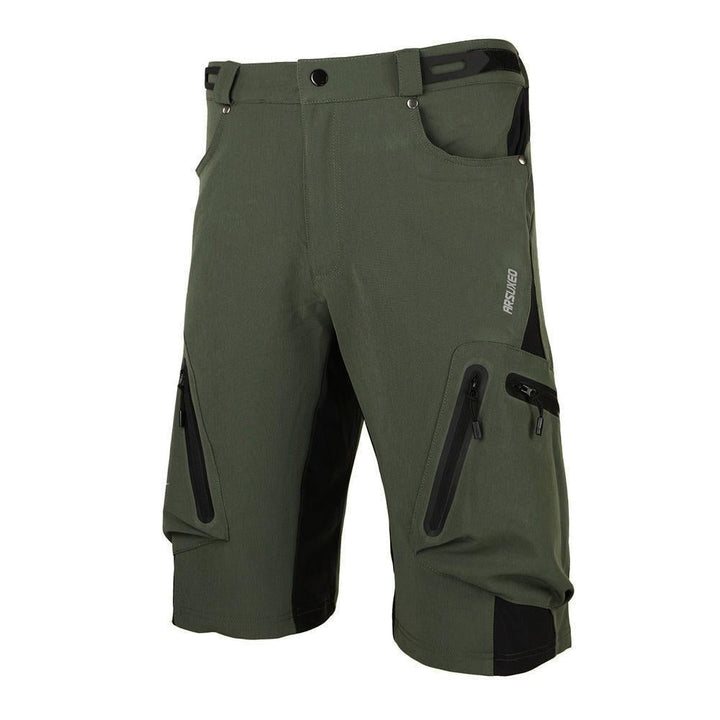 Sportliche Herren Radhose in Schwarz. Ergonomische Fahrradshorts für maximalen Komfort.