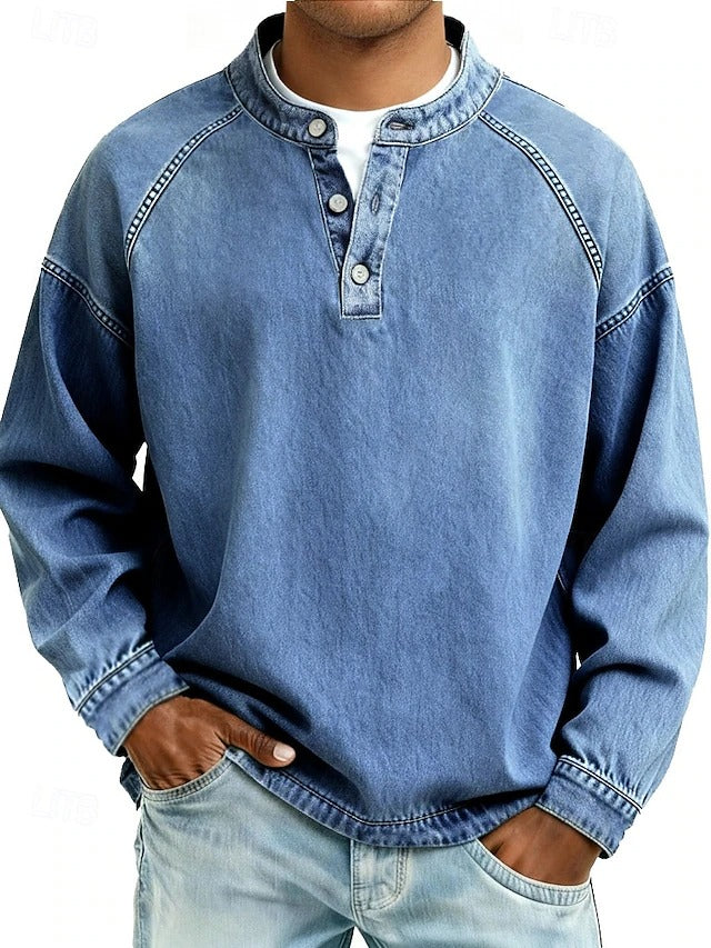 Bequemer Herren Pullover, Henley-Stil mit Langarm, Retro-Design und Used-Look für entspannte Herrenmode.