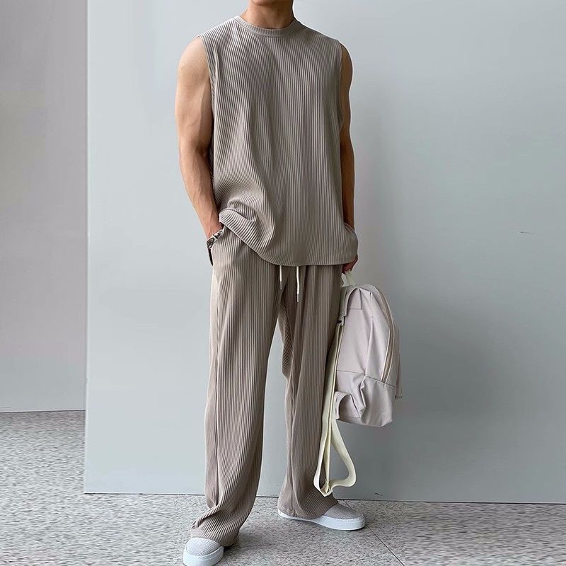 Loungewear Herren Set: Gemütliches Rippstrick-Freizeitset für Männer, perfekt als komfortable Loungewear.