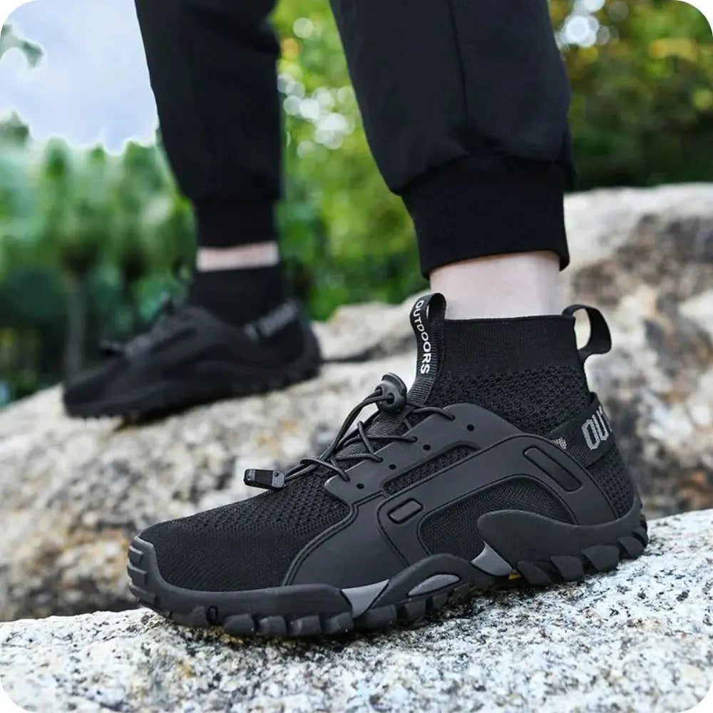 Wasserdichte Herren Outdoor Barfußschuhe Robin, minimalistisch und flexibel für jedes Wetter.
