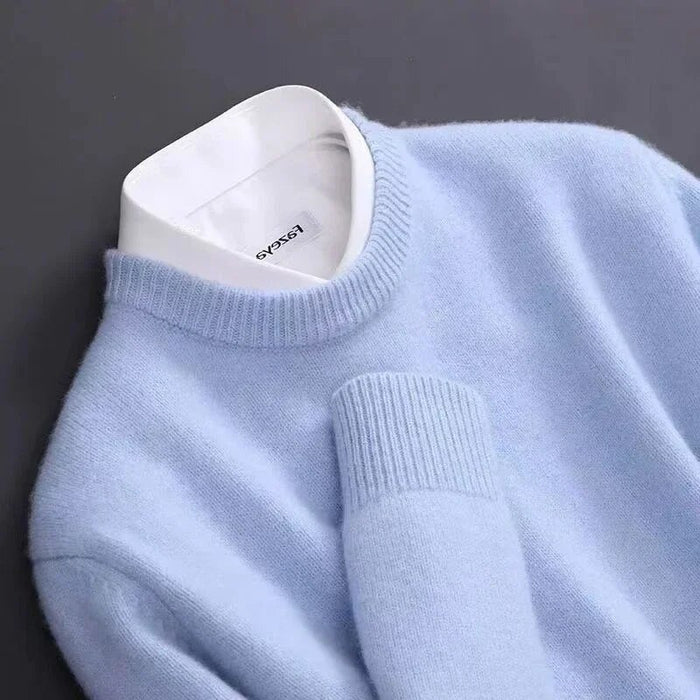 Weicher Herren Rundhals-Pullover Aidan, Langarm, ideal für Herbst & Winter, hoher Tragekomfort garantiert.