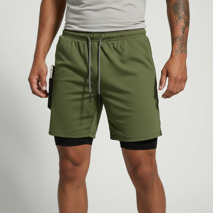 Dynamisches Bild: Mann trainiert in RunVibeX Herren Activewear Sportshorts, flexibel & leistungsstark.