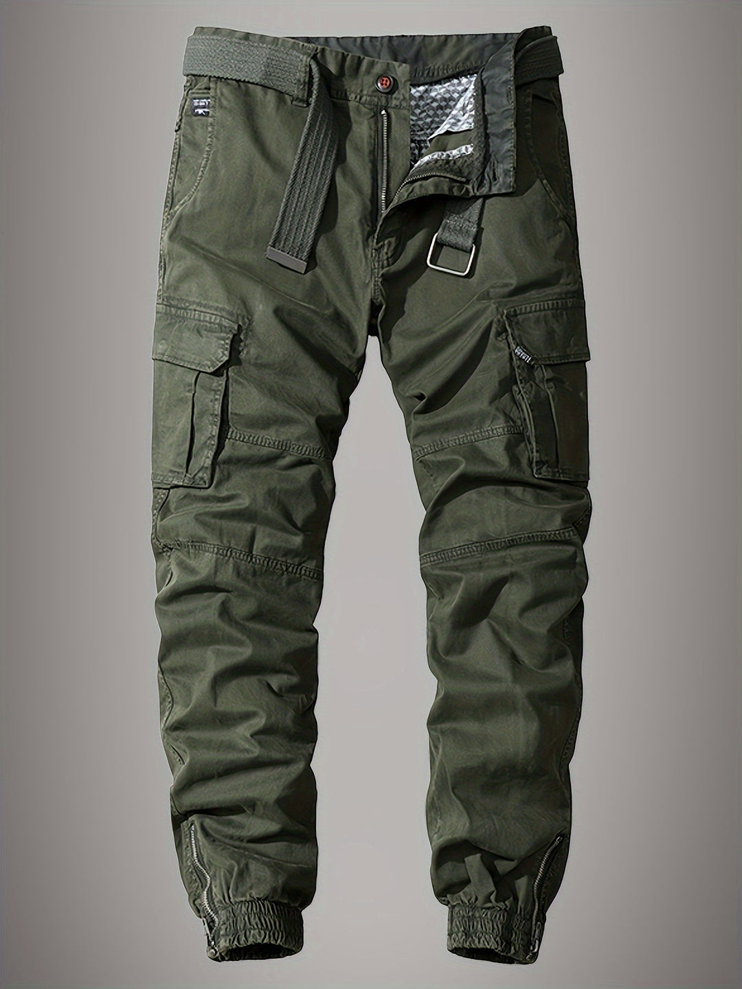 Bequeme Herren Cargohose "James", schmal geschnitten, mit mehreren praktischen Taschen und strapazierfähigem Stoff.