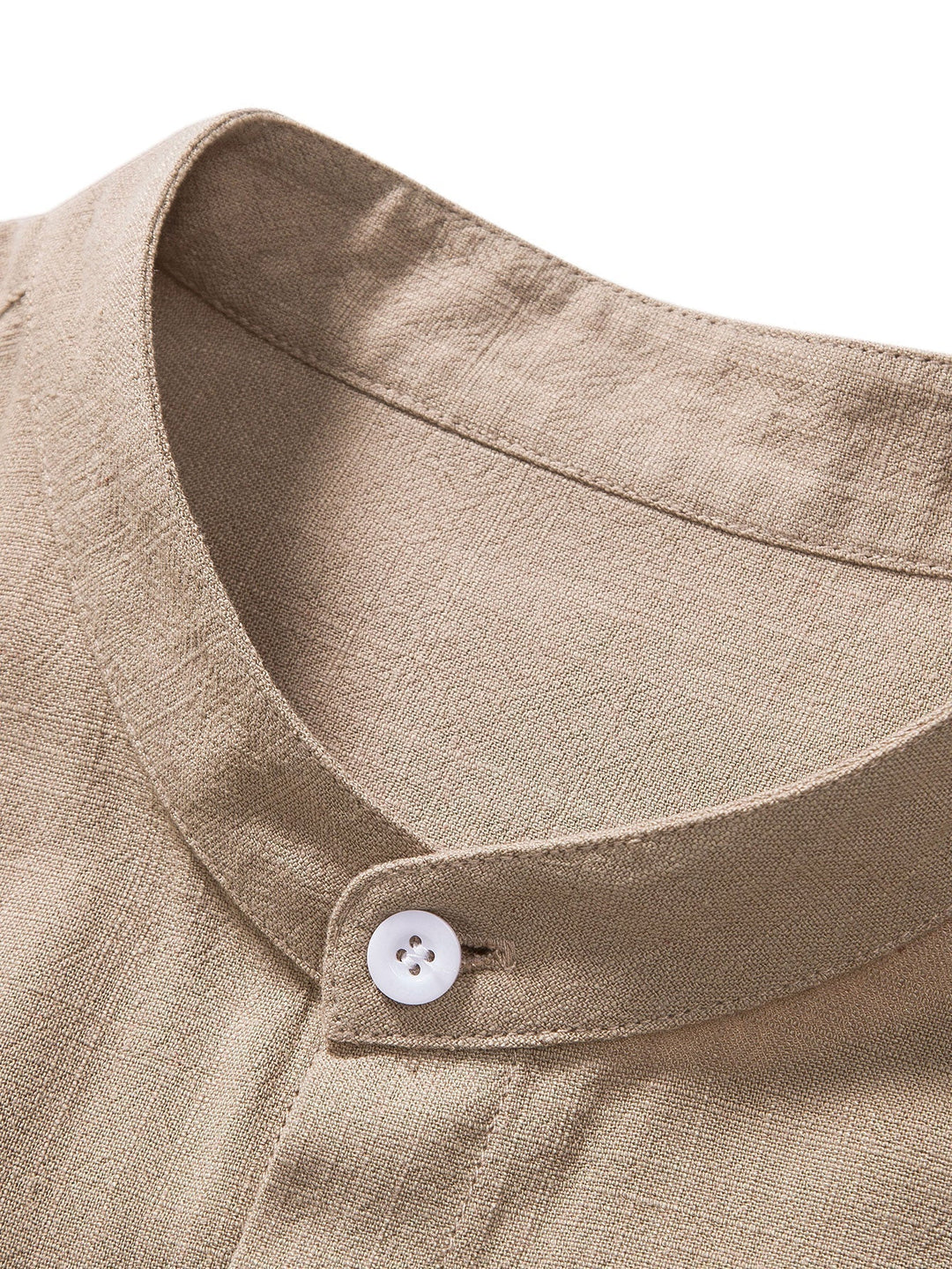 Komfortables schwarzes Herren Sommer Hemd und Hose Set, stilvoll und entspannt für jede Gelegenheit.