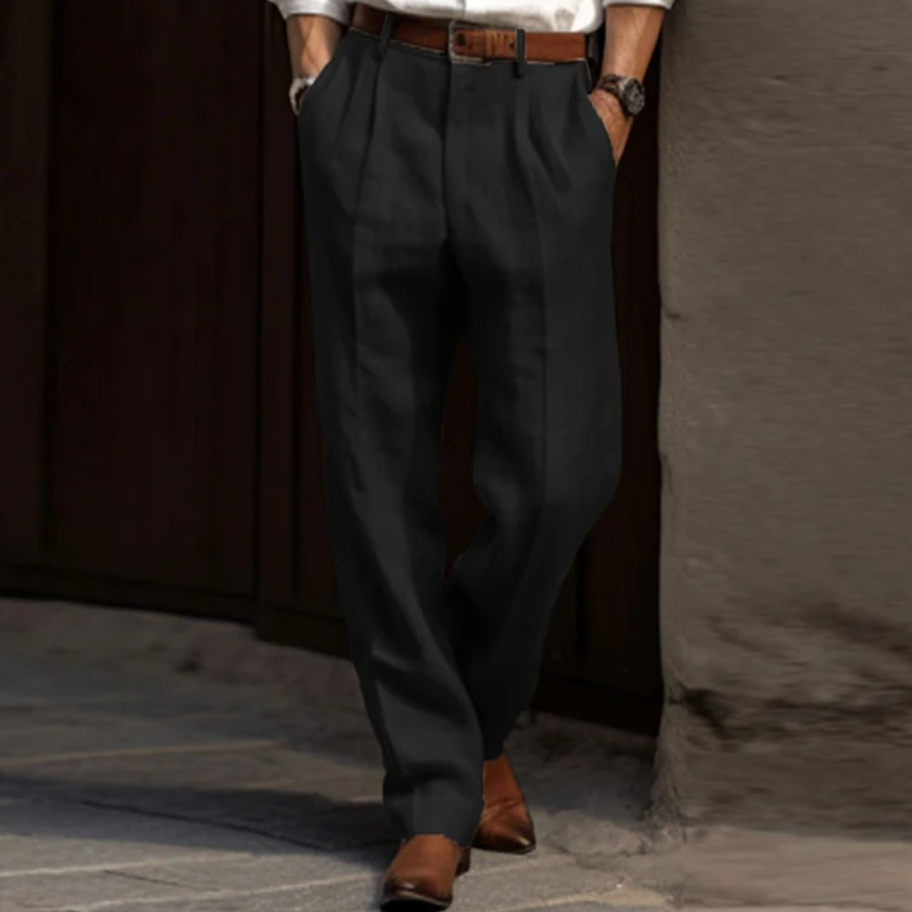 Locker sitzende Herren Sommerhose in stilvoller Freizeitoptik. Ultrabequem & luftig, perfekt für entspannte Tage.
