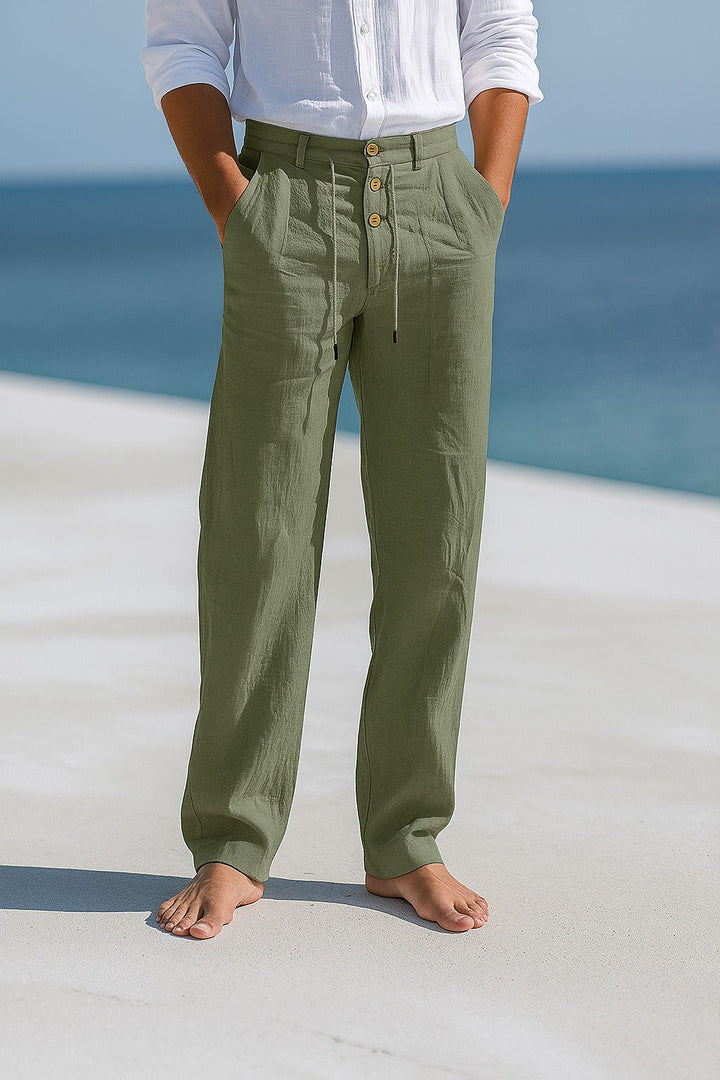 Seitenansicht der Herren Freizeithose MATTEO: Leichte, atmungsaktive Sommerhose für maximalen Komfort und Stil.