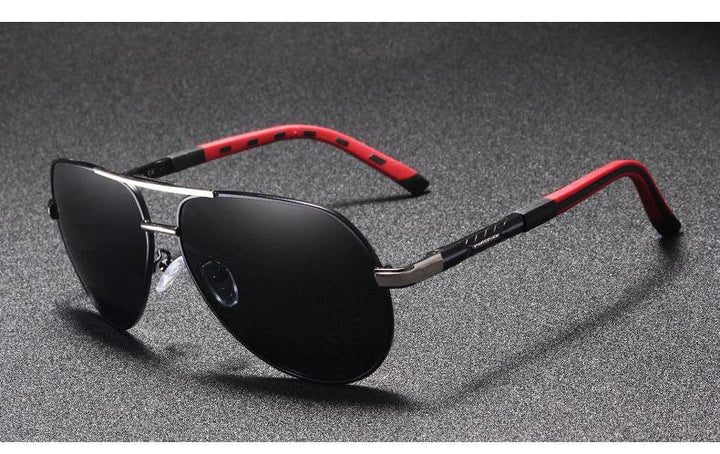 UV400 geschützte Herren Pilotenbrille Lennart. Perfekt für Outdoor-Aktivitäten im Sommer und ganzjährig.