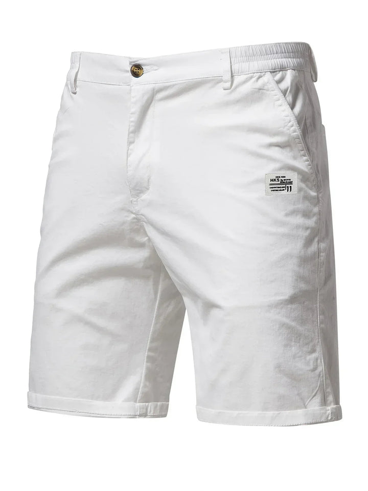 Leichte Herren Laufshorts: schnelltrocknend, komfortabel, perfekt für warme Tage & Training.