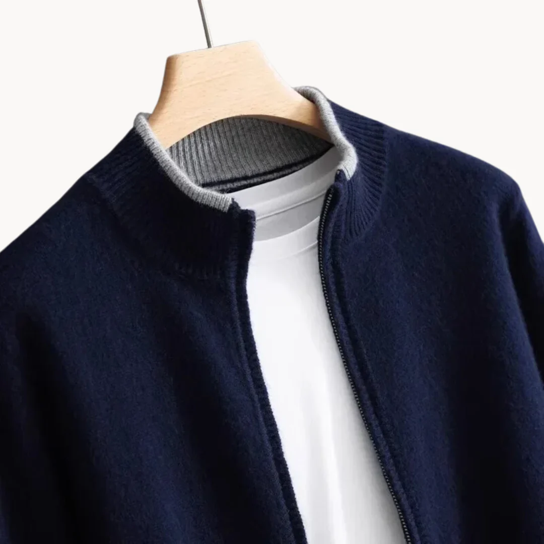 Herren Strickjacke "Leo" Regular Fit mit dezenten Details. Stilvolle & funktionale Herrenmode für jeden Tag.