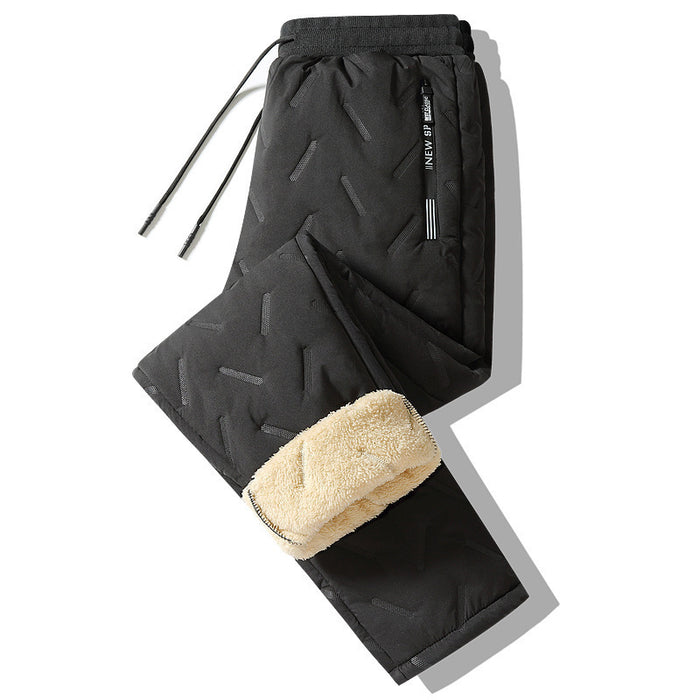 Rückansicht der warmen, wasserdichten Herren Thermohose. Winddichte Wanderhose für Outdoor & kalte Tage.