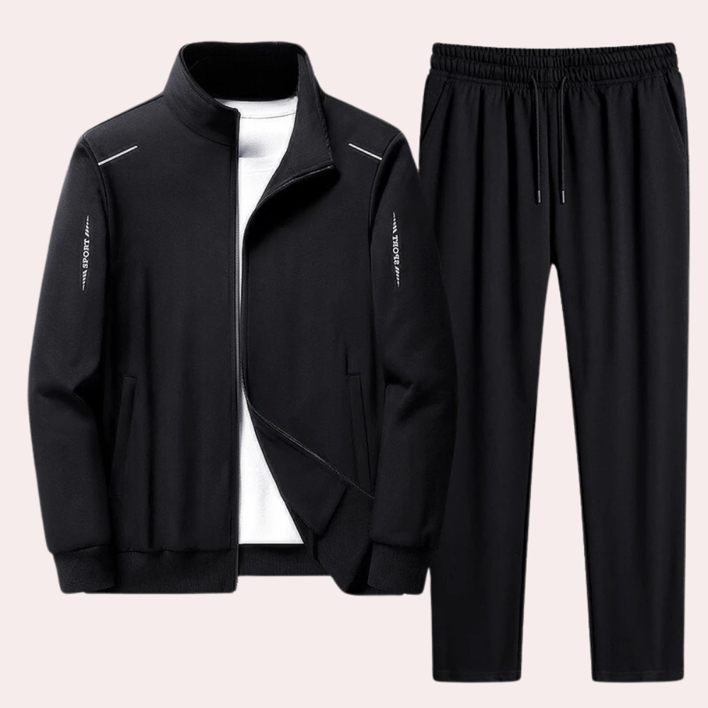 Bequemer Herren Jogginganzug aus weichem Material, ideal als Sportbekleidung und Loungewear für Herren.