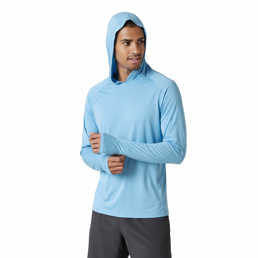 Leichter Herren UV Hoodie SunveilPro für zuverlässigen Sonnenschutz, ideal für Wanderungen, Freizeit & Strand.