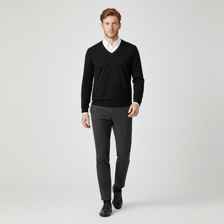 Eleganter Herren Langarm Pullover Samuel, Slim Fit mit V-Ausschnitt, perfekt für Casual Chic.