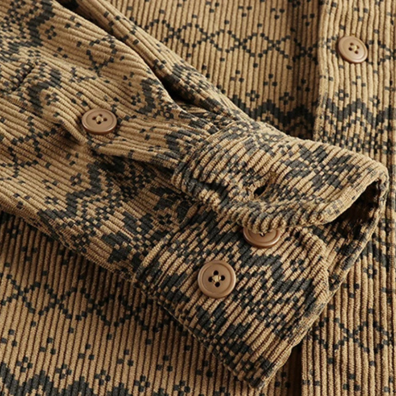 Elegantes Herrenhemd mit Langarm im Vintage Design. Ein stilvolles Oberteil für Männer, passend für jeden Anlass.