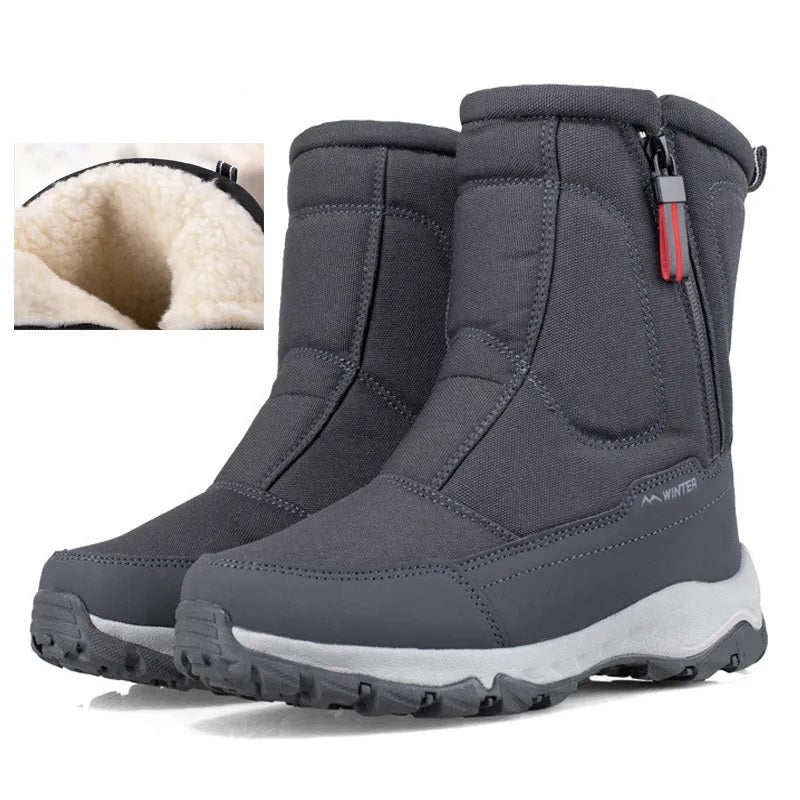 Herren warme, halbhohe Schneestiefel. Ideal für den Winter, wasserabweisend und stilvoll für Schnee.
