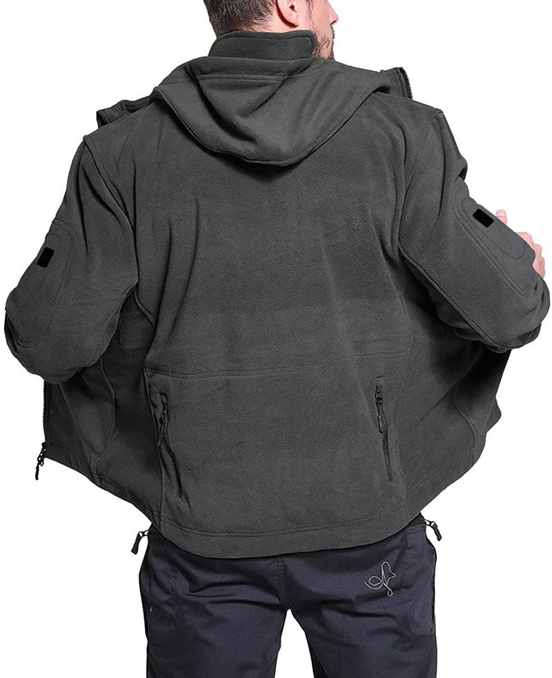 Herrenjacke für aktiven Lebensstil. Winddichte Sportjacke, komfortabel für Outdoor-Sport und Freizeit.