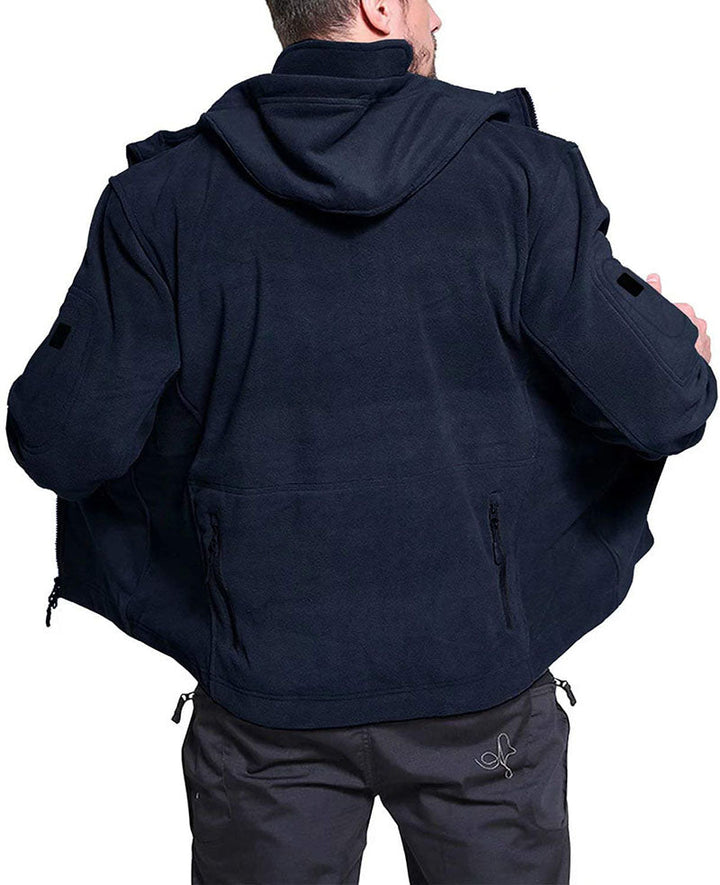 Elegante Herren Outdoorjacke, winddicht und funktional. Für stilvolle Abenteuer, Reise und Freizeit.