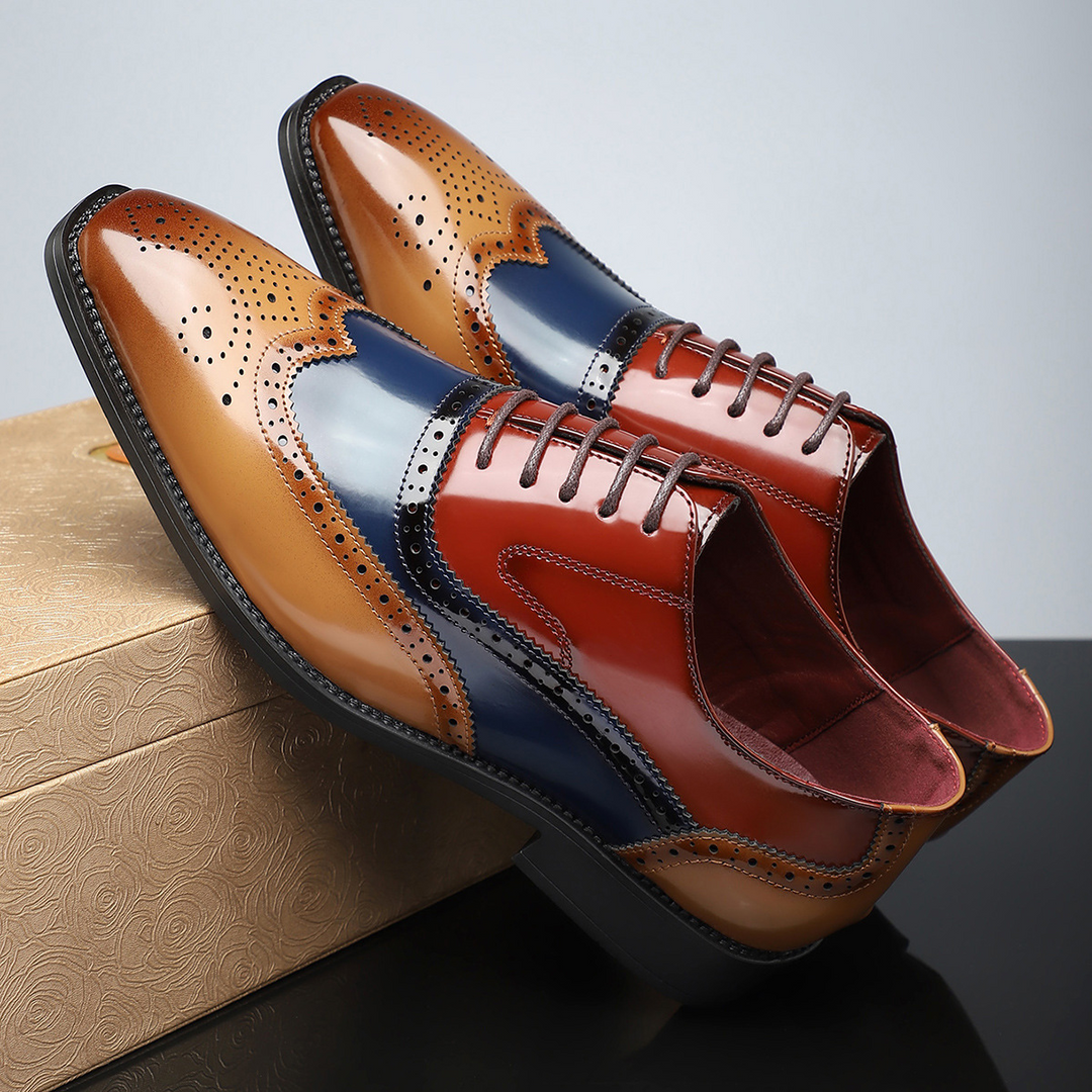 Klassische Herren Wingtip Brogue Schnürschuhe, vielseitig einsetzbar für Business, Feiern & formelle Outfits.