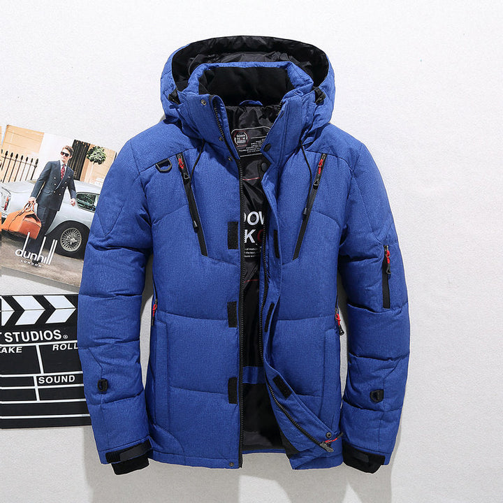 Robuste Herren Winterjacke, winddicht & wasserabweisend. Bietet Schutz vor Kälte & Wind.