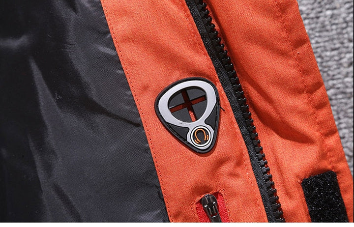 Premium Herren Winterjacke, wasserabweisend & atmungsaktiv. Hoher Tragekomfort bei Kälte.