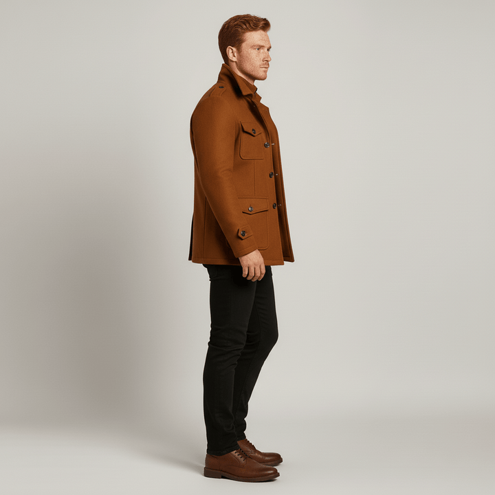 Eleganter Herrenmantel "Ethan" Slim Fit. Schmal geschnittener Stehkragen-Wintermantel für den smarten Freizeit-Look.
