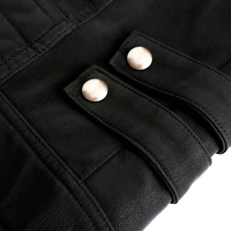 Trendige Herren-Übergangsjacke im ikonischen Wolverine-Stil "Atlas". Aus robustem Leder für den modernen Mann.
