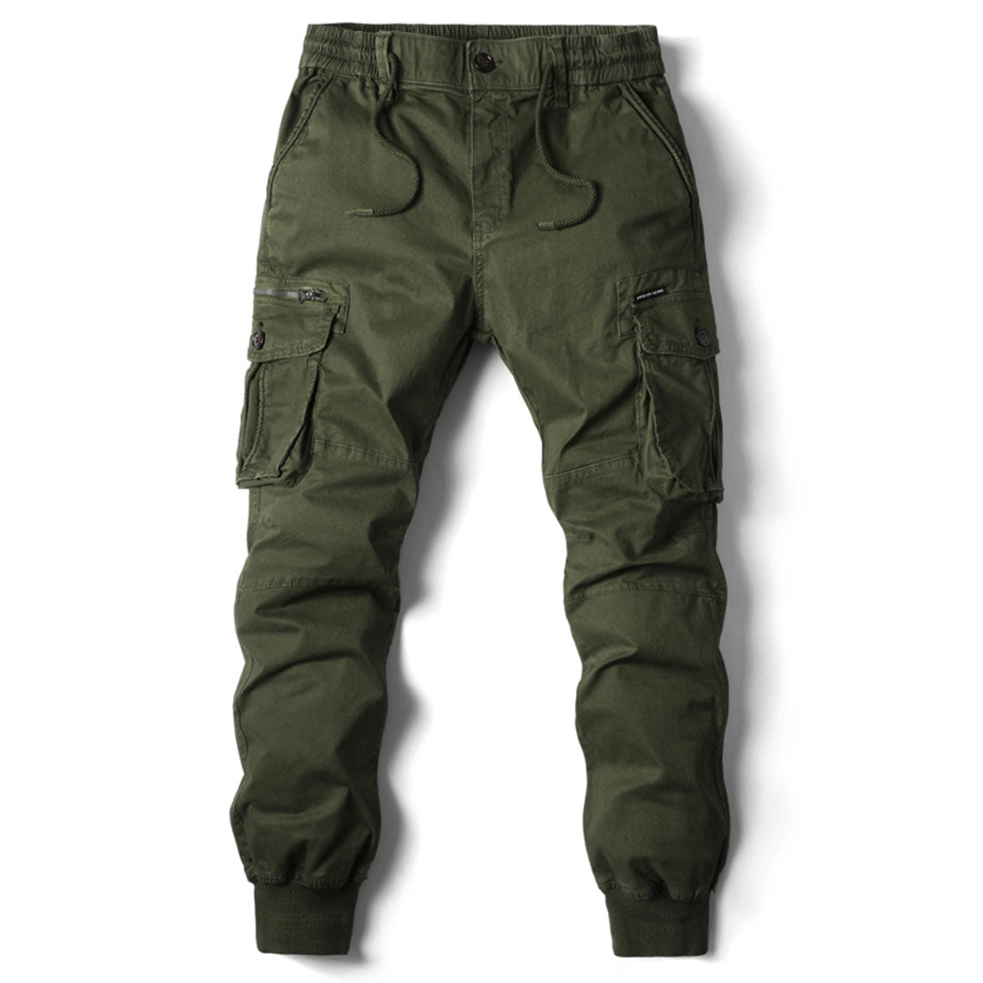 Multifunktionale Herrenhose, schwarz, mit Seitentaschen, bequeme Passform für jedes Wetter.