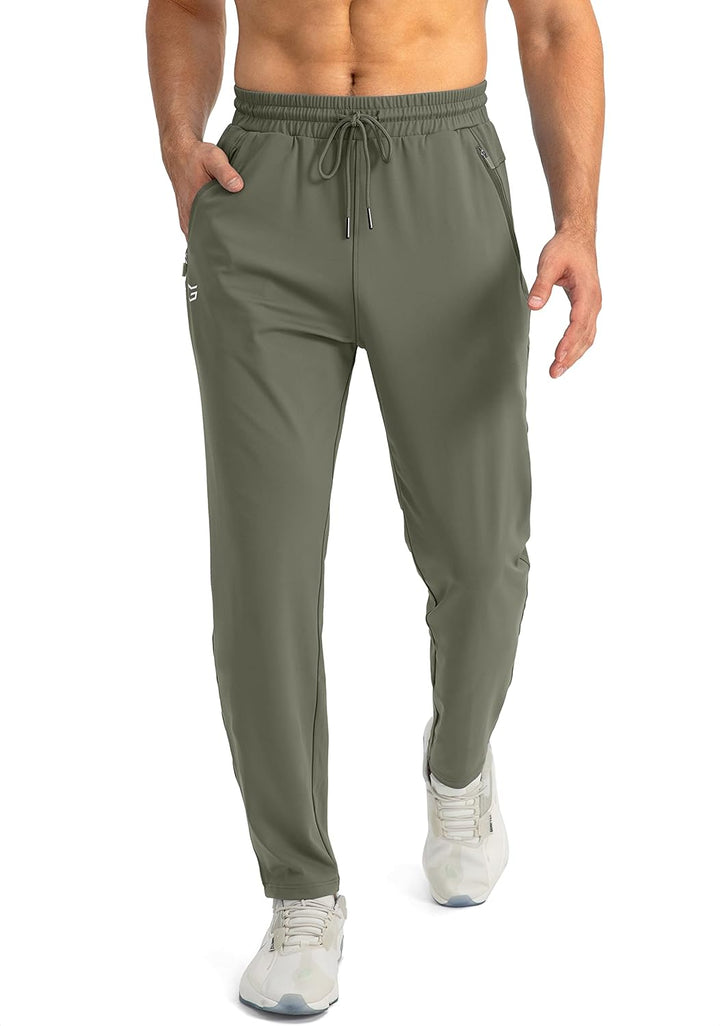 Hochwertige Herren Jogginghose Tapered Fit, strapazierfähig & langlebig.