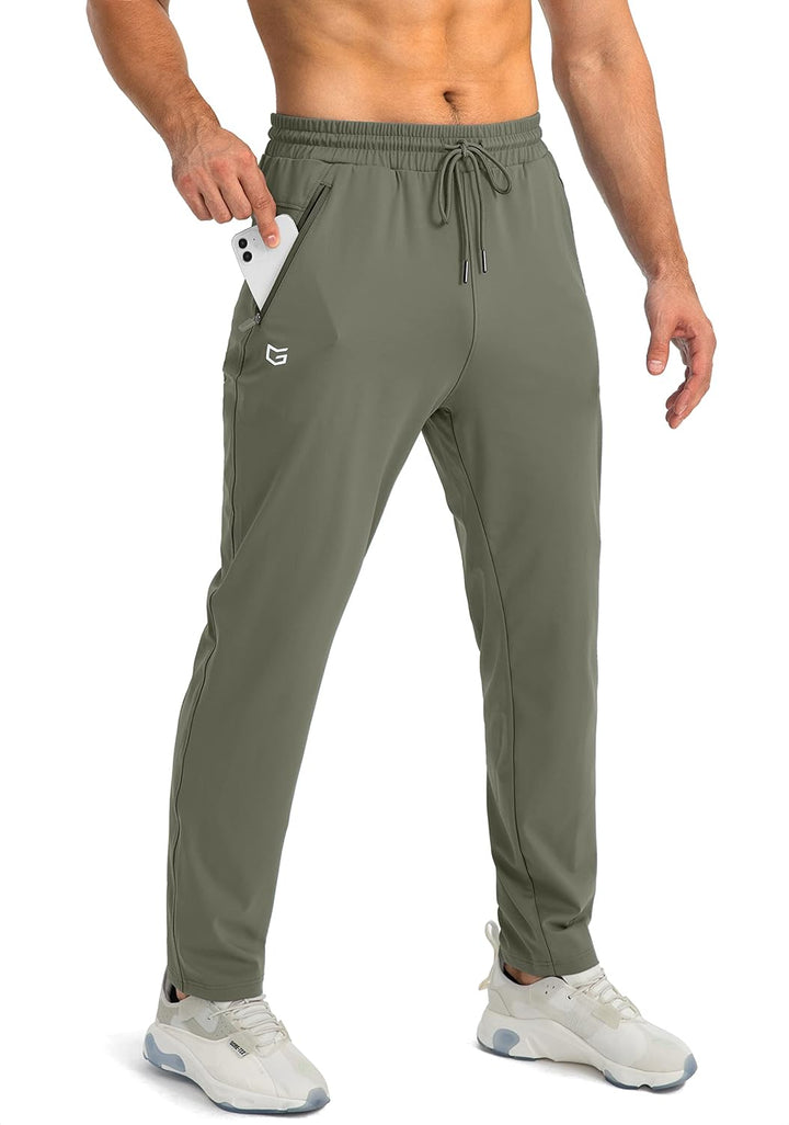 Trendige Herren Jogginghose, Tapered Fit, für einen modernen, sportlichen Look.