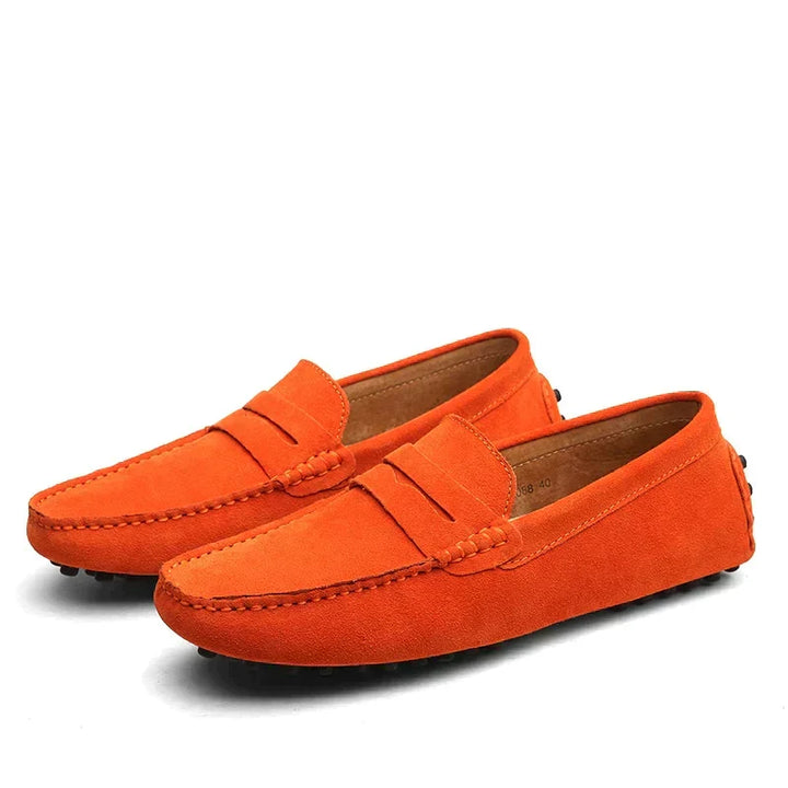 Modische schwarze Herren Loafers, vielseitige Freizeitschuhe für jeden Anlass. Elegantes Design.