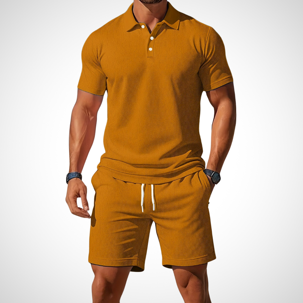 Vielseitiges Herren Poloshirt-Shorts Set, perfekt als lässiges Outfit für Strand und Stadt im Sommer.
