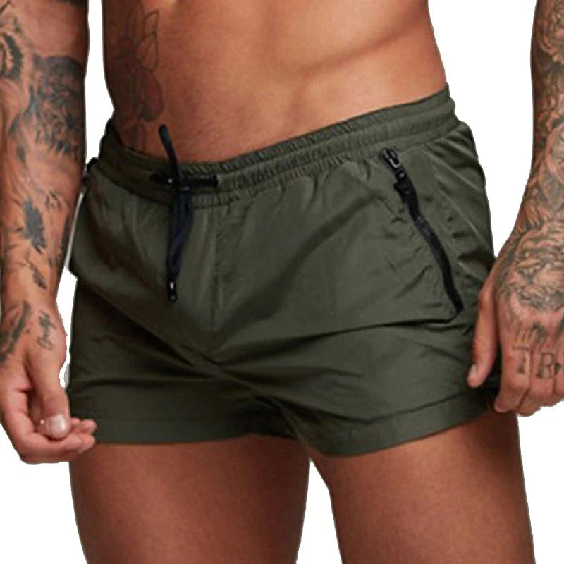 Komfortable Herren Pool-Badehose, schnelltrocknend. Perfekt zum Schwimmen & Sonnenbaden im Sommer.