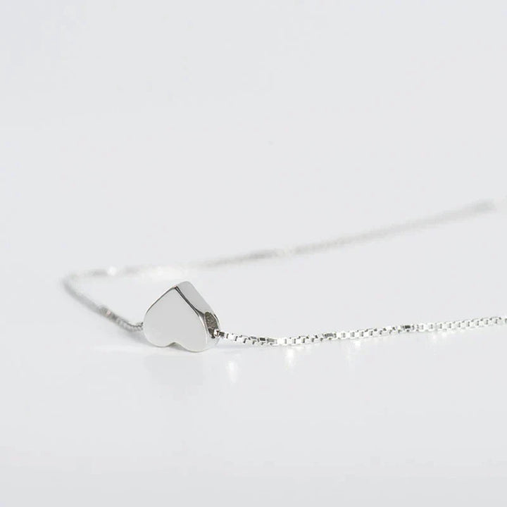 Zeitlose Sterling Silber Herzkette für Damen, ein elegantes Geschenk, minimalistisches Schmuckstück.