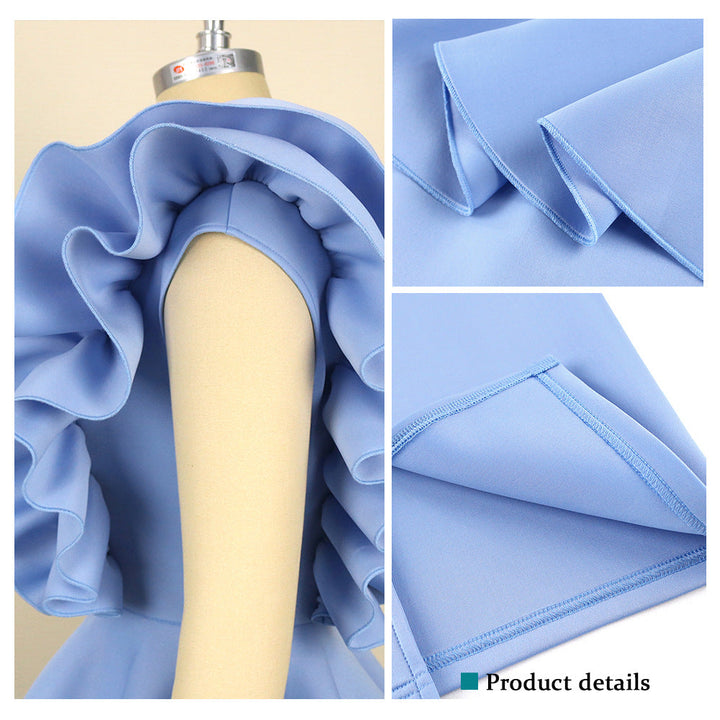 Elegantes Etuikleid für Damen in Himmelblau, figurbetont mit auffälligen Rüschen, perfekt für Feste.