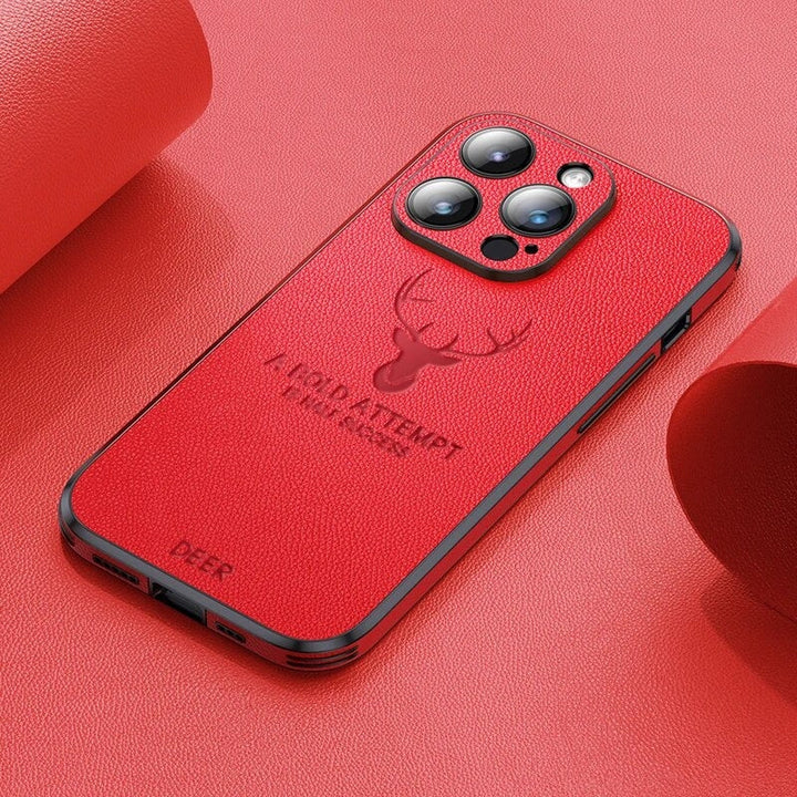 Stilvolle Wildleder iPhone 14 Schutzhülle, Premium-Qualität, mit präzisen Aussparungen.