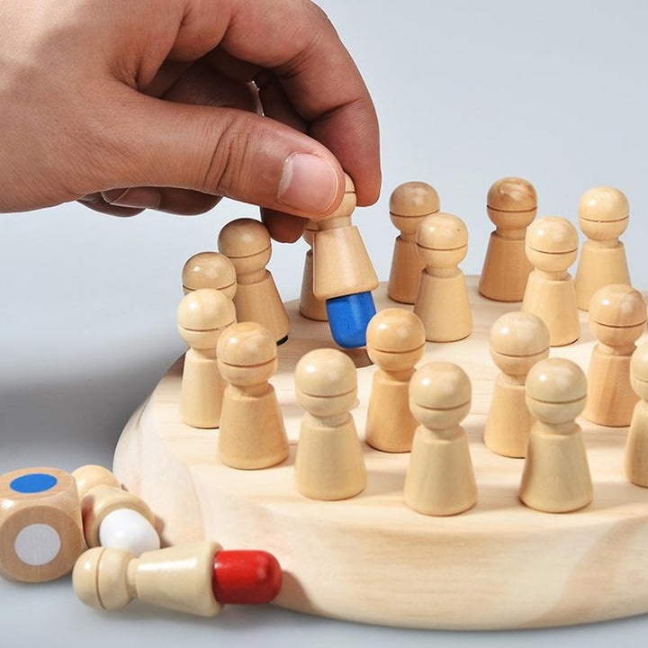 Holz Gedächtnisspiel für Kinder & Familie: farbige Holzstecker auf Spielbrett; Lernspiel zur Kognition.
