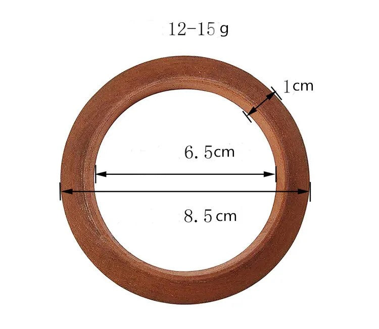 Kultureller Damen Holzarmreif, handgefertigt, Naturholz Armschmuck mit einzigartigem Design.
