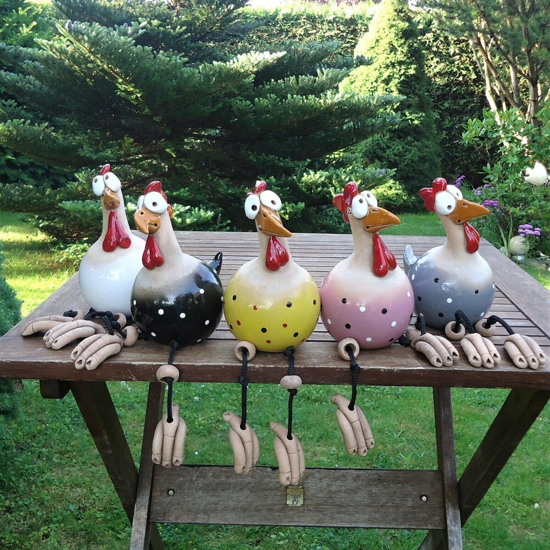 Humorvolle wetterfeste Gartenfigur Huhn, ideal für Zaun, Garten & Terrasse. Charmante Tierdekoration.