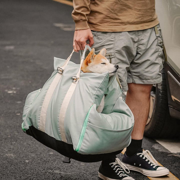 Autozubehör für Hunde: Sicheres, wasserdichtes Hunde-Autositzbett für jede Reise.