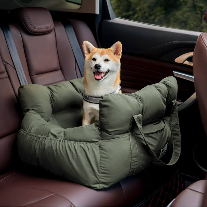 Gemütliches Haustierbett für das Auto, ideal für sichere und entspannte Hunde-Autoausflüge.