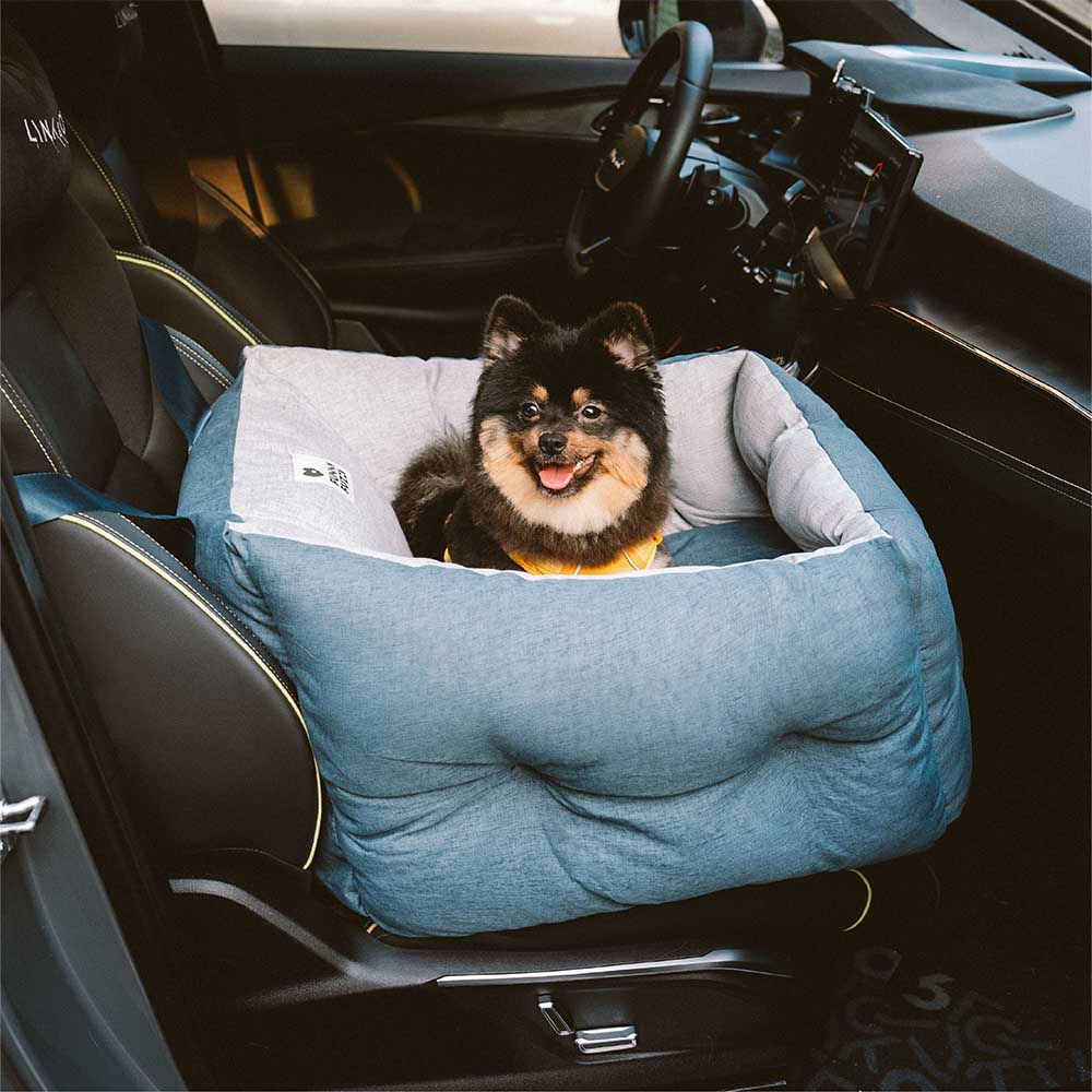 Praktischer Hundeautositz für Einzelsitze, wasserdicht und bietet optimalen Schutz & Komfort.
