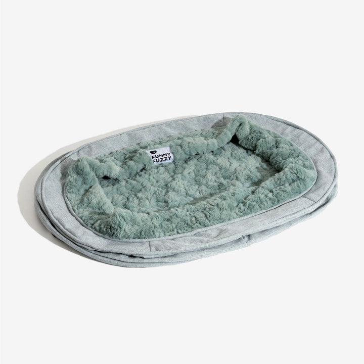 Gemütlicher Donut-Hundebettbezug aus weichem Polyester, waschbar für Tierkomfort und Sauberkeit.