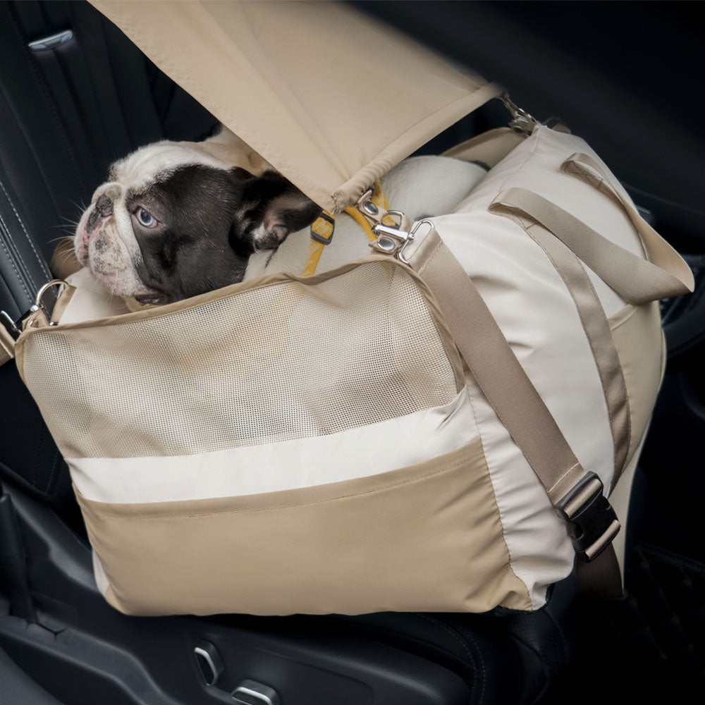 Moderner Hunde-Autositz Sonnenschutz, ideal für lange Autofahrten, schützt vor UV-Strahlen.