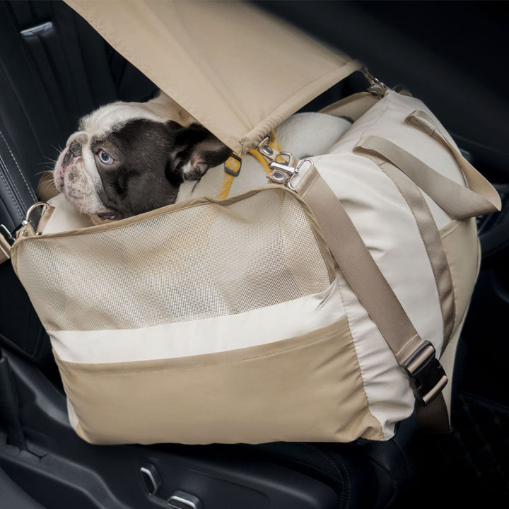 Moderner Hunde-Autositz Sonnenschutz, ideal für lange Autofahrten, schützt vor UV-Strahlen.
