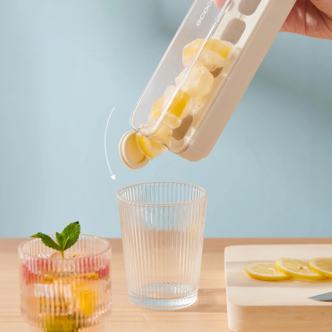 Hygienische Eiswürfelbox mit einfacher Entnahme. Auslaufsichere Eisform aus Kunststoff für Küche & Party.