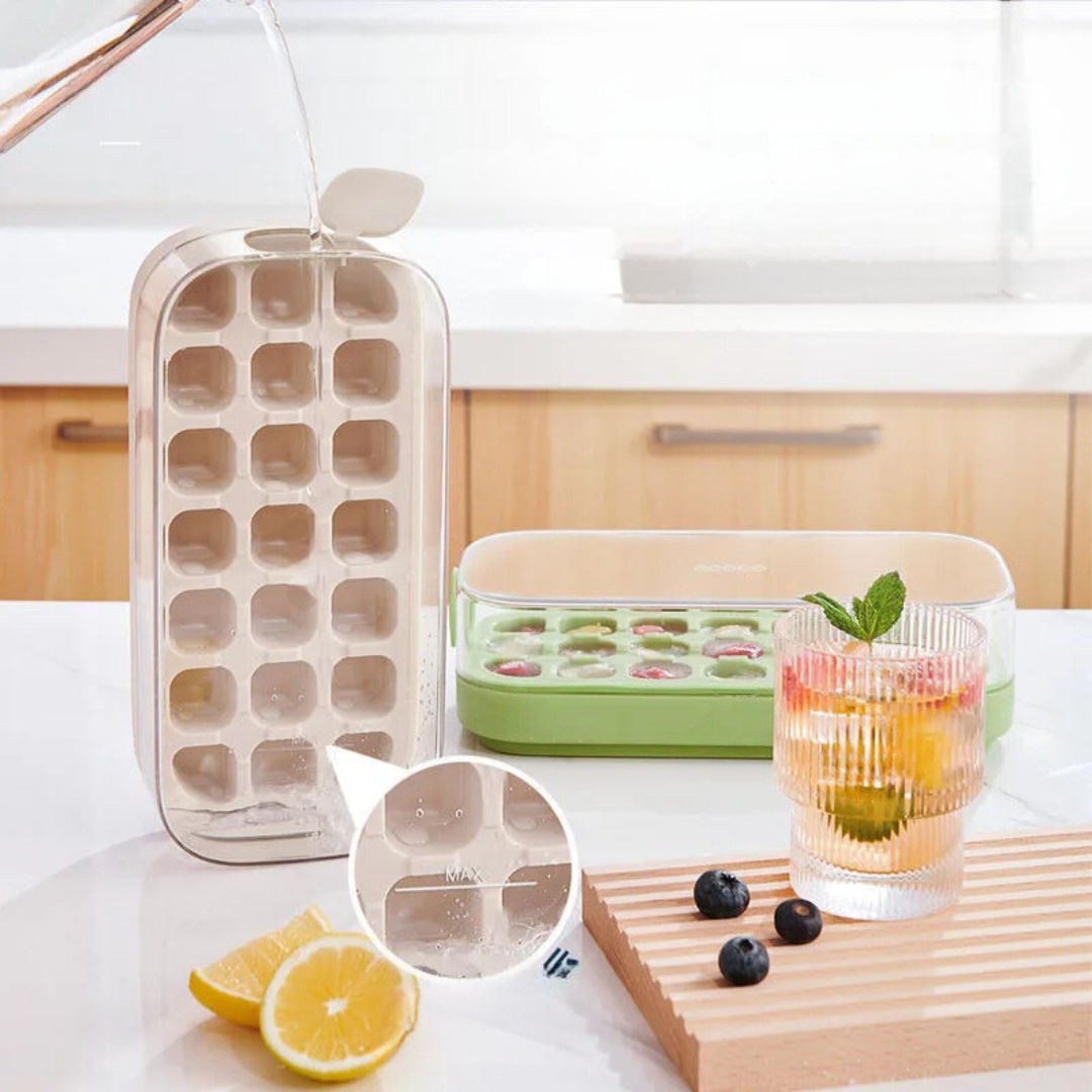 Saubere Eiswürfelform für hygienische Eiswürfel, einfache Entnahme. Perfekt für Sommergetränke & Haushalt.